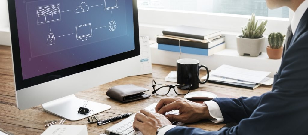 Cloud Computing Data Management Concept